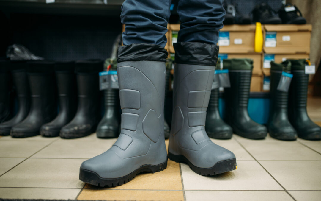 Ocieplone buty robocze — na co zwrócić uwagę przed zakupem?